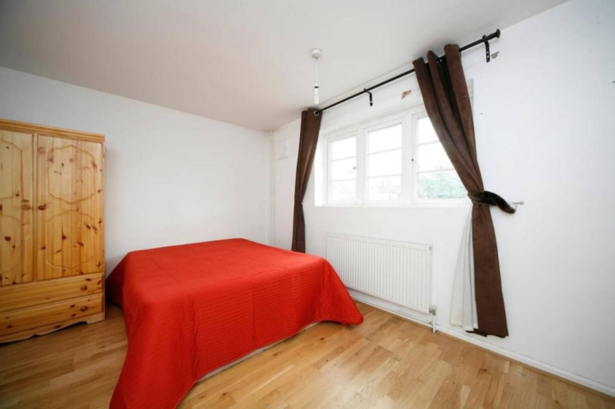 London Comfy Doubles Aparthotel Buitenkant foto