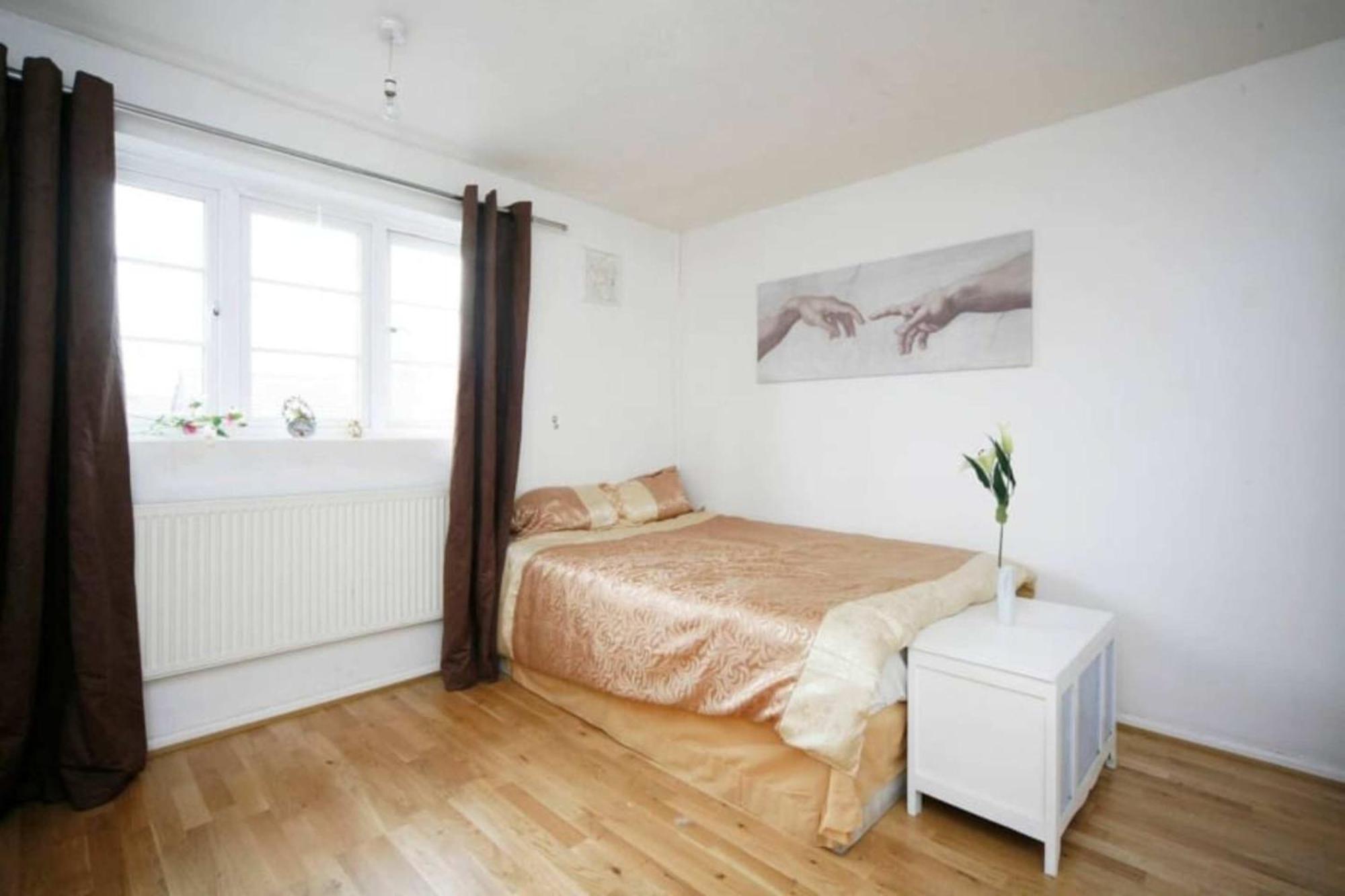 London Comfy Doubles Aparthotel Buitenkant foto
