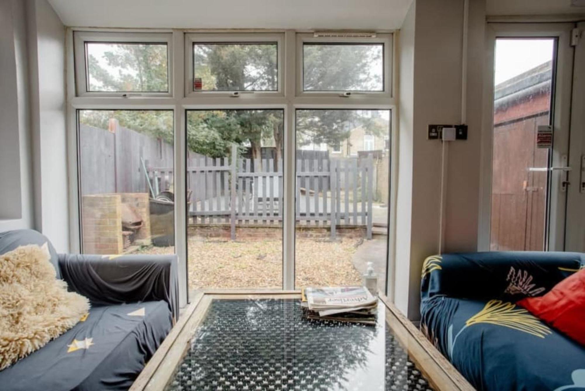 London Comfy Doubles Aparthotel Buitenkant foto
